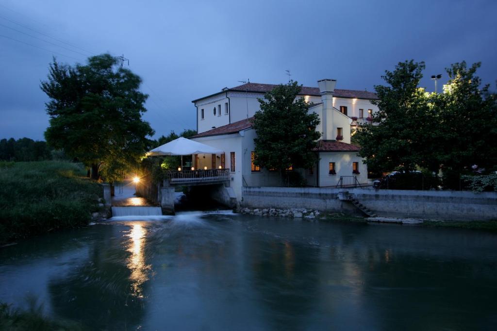 Hotel Antico Mulino Scorzè Exterior foto